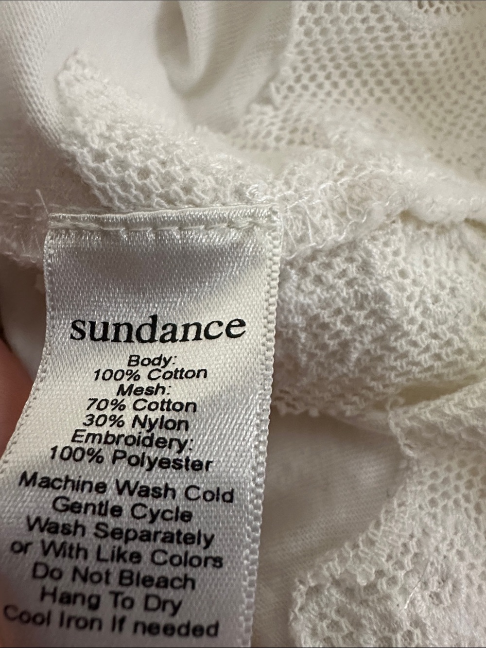 Sundance short-sleeve top featuring a V-neckline and intricate floral Lace - Picture 9 of 9
